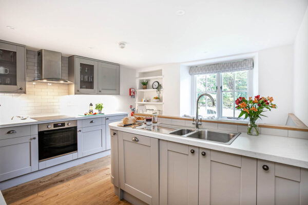 thorney_how-134